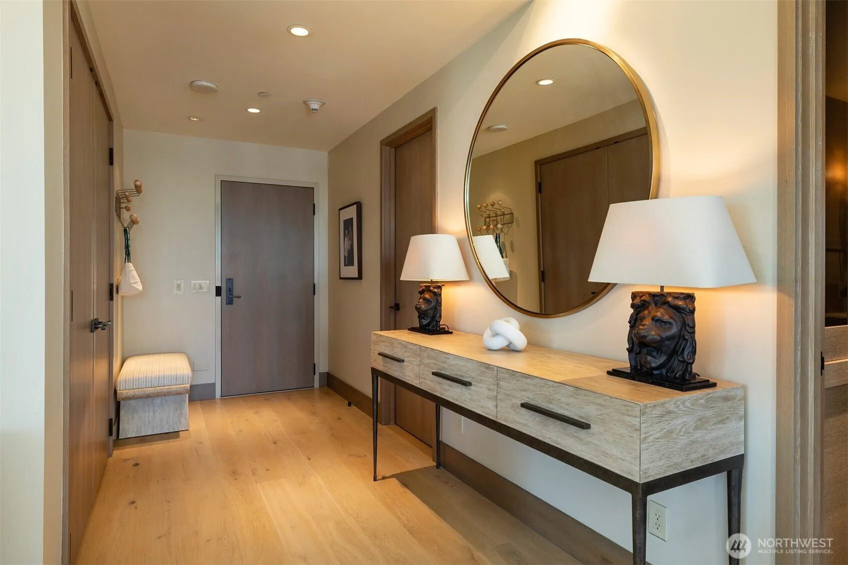 Property photo for 820 Blanchard Street #1905, Seattle photo 3