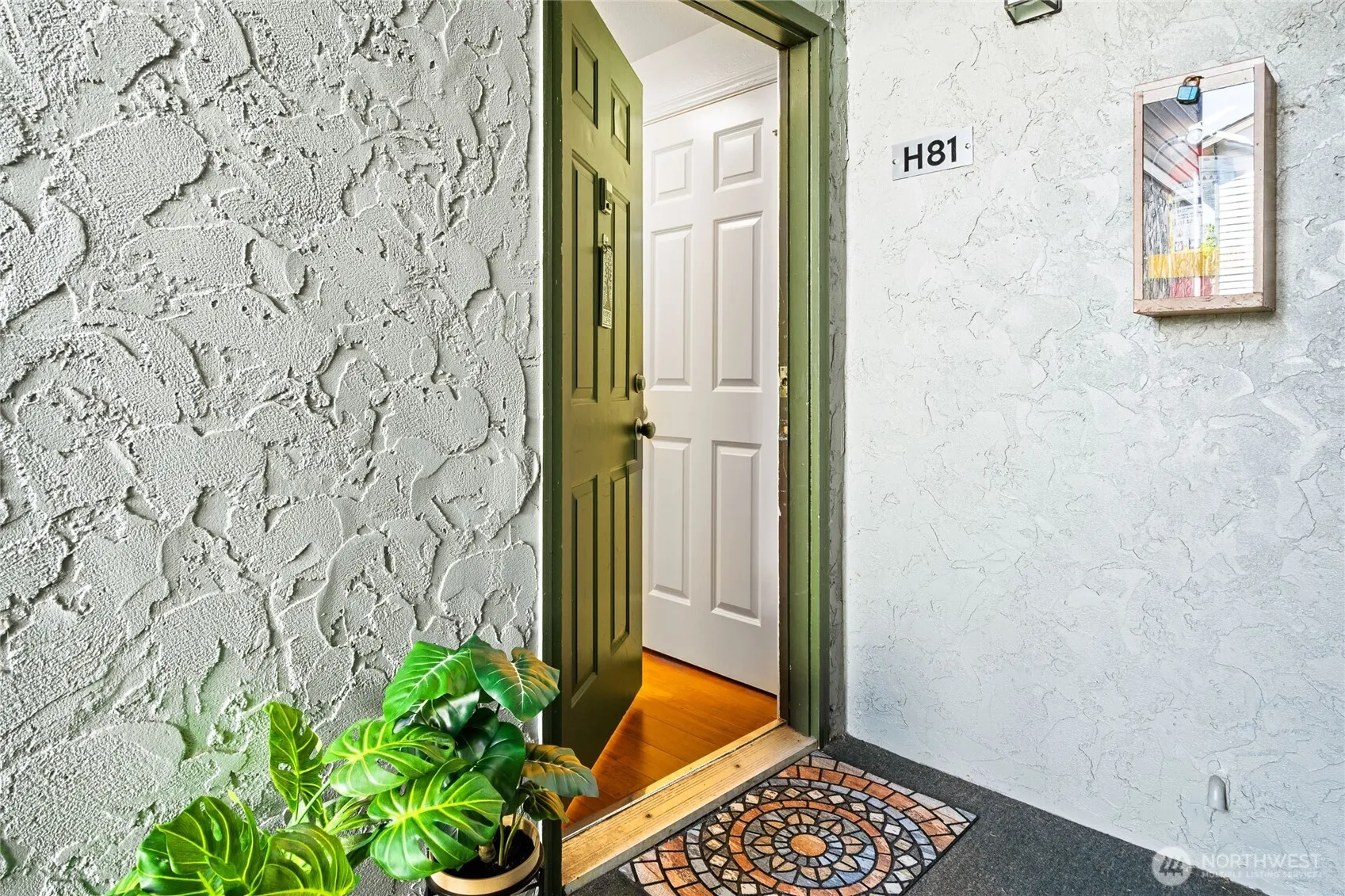 Property photo for 1872 S Central Place #h-81, Kent photo 3