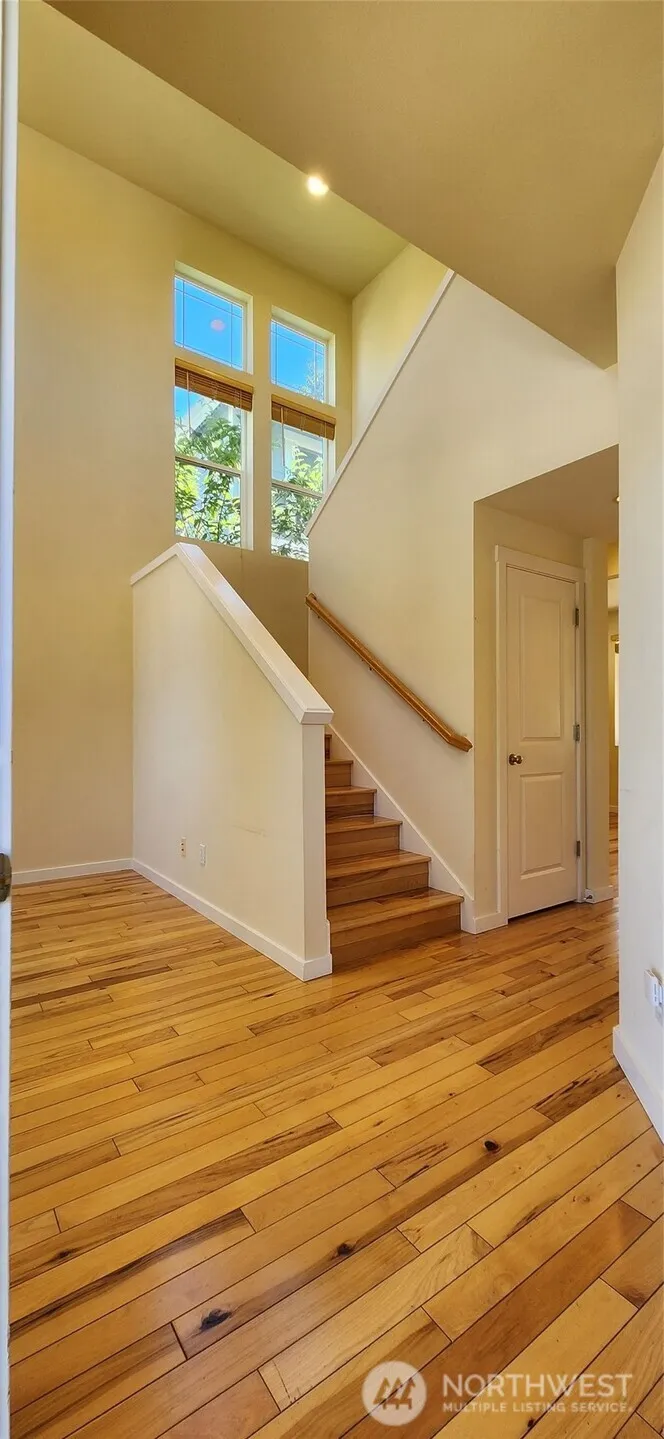 Property photo for 2567 Ne Kensington Court, Issaquah photo 5