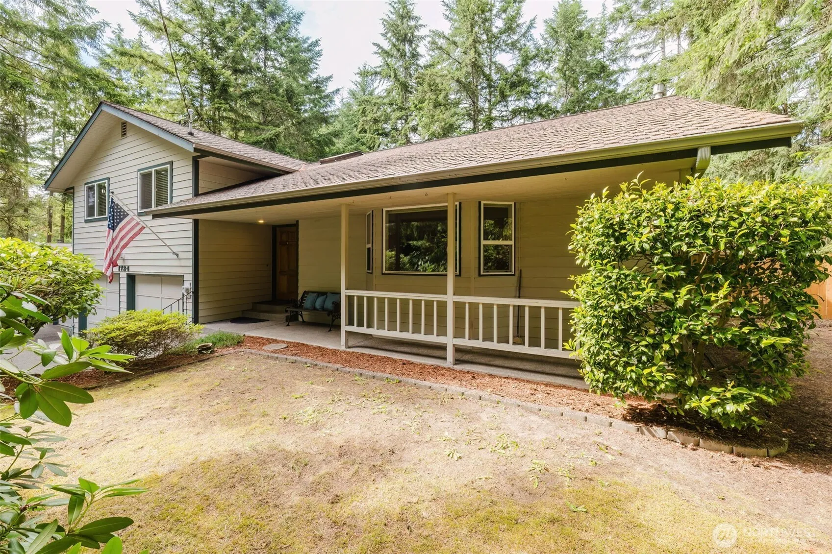 Property photo for 1724 Nw Palmer Lane, Bremerton photo 3