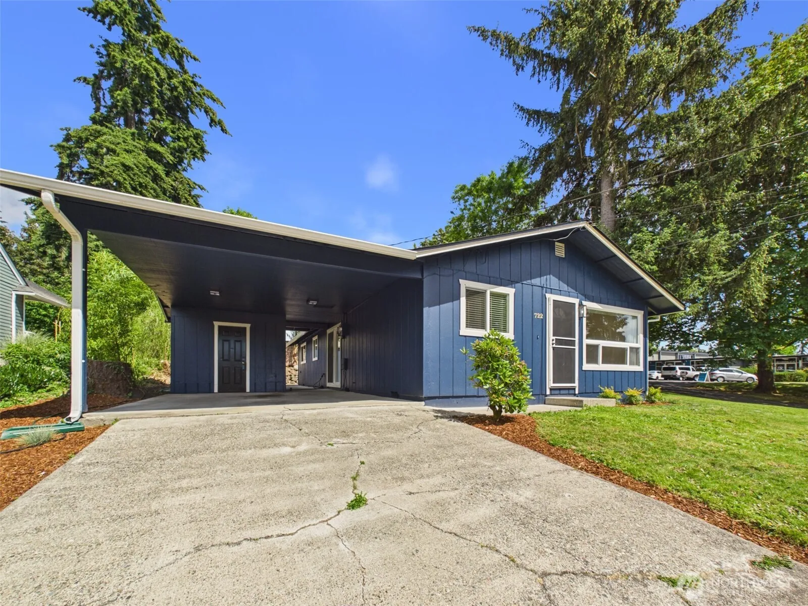 Property photo for 722 Central Street Se, Olympia photo 3