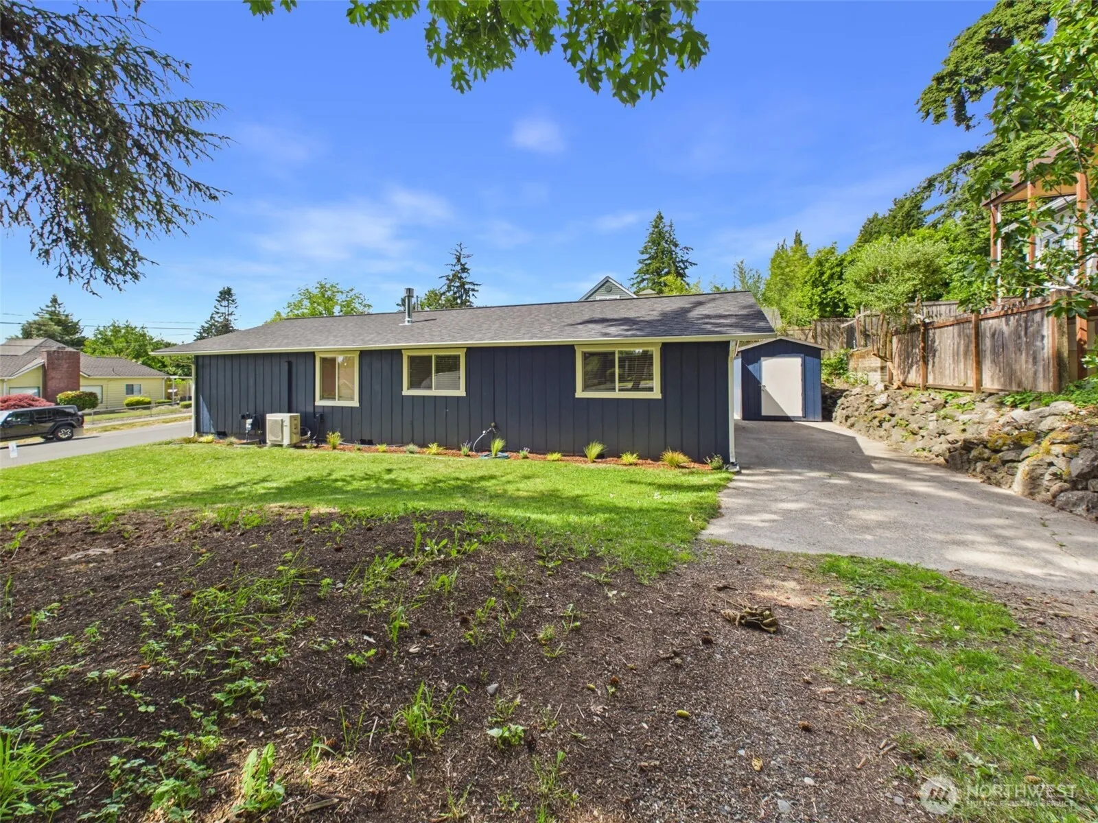 Property photo for 722 Central Street Se, Olympia photo 5