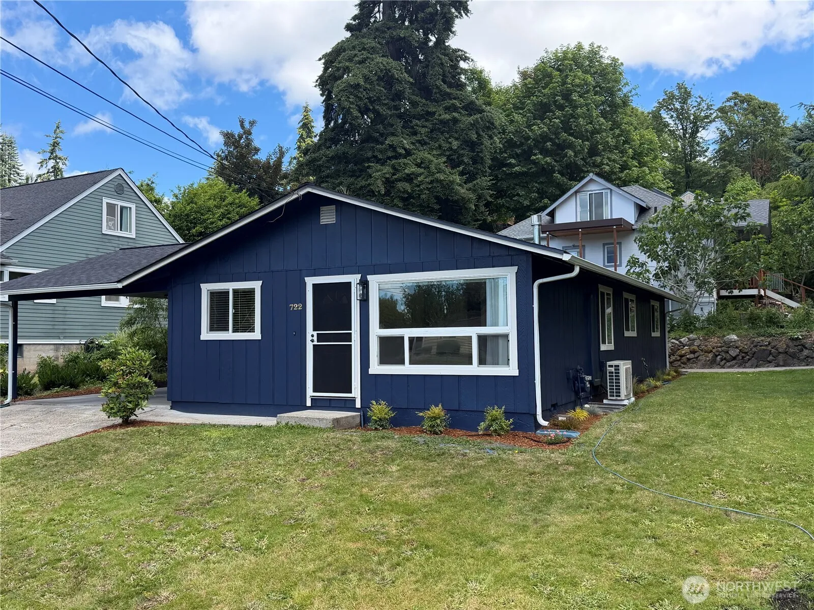 Property photo for 722 Central Street Se, Olympia