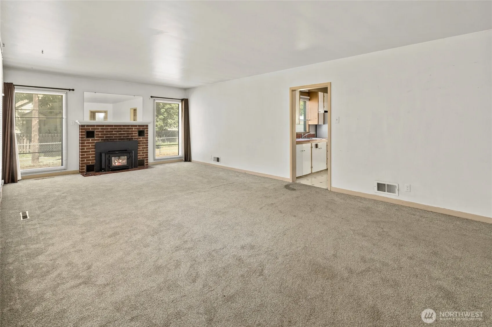 Property photo for 308 S Walnut Street, Ellensburg photo 4