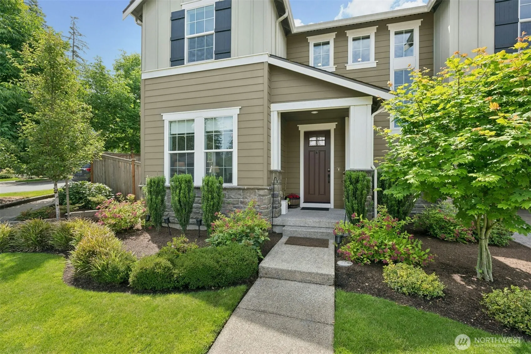 Property photo for 29023 Ne 155th Place, Duvall photo 2