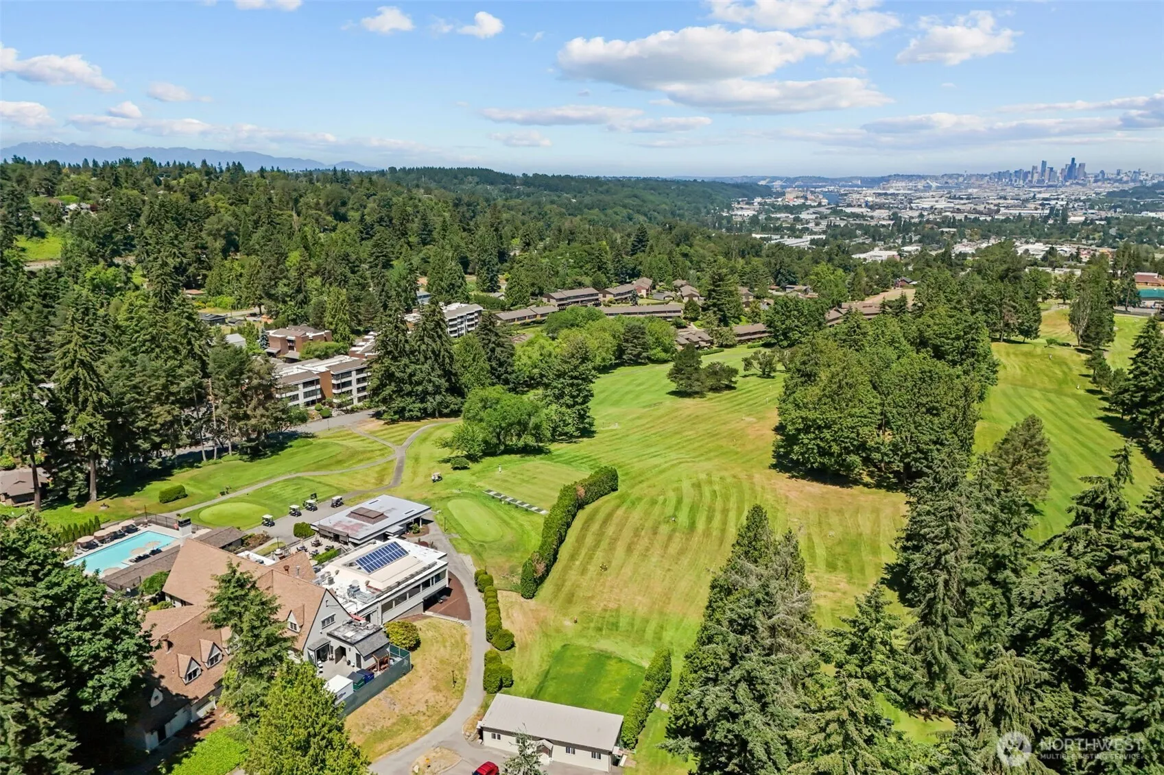 Property photo for 10903 Glen Acres Drive S #b, Seattle