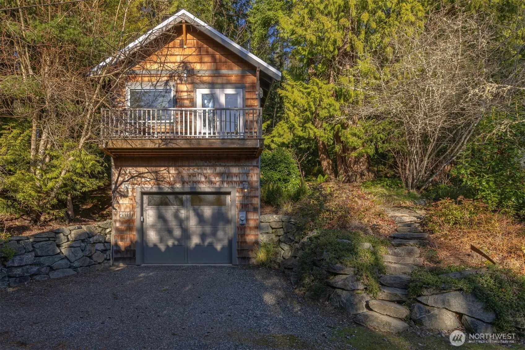 Property photo for 2111 Dellesta Drive, Bellingham photo 5