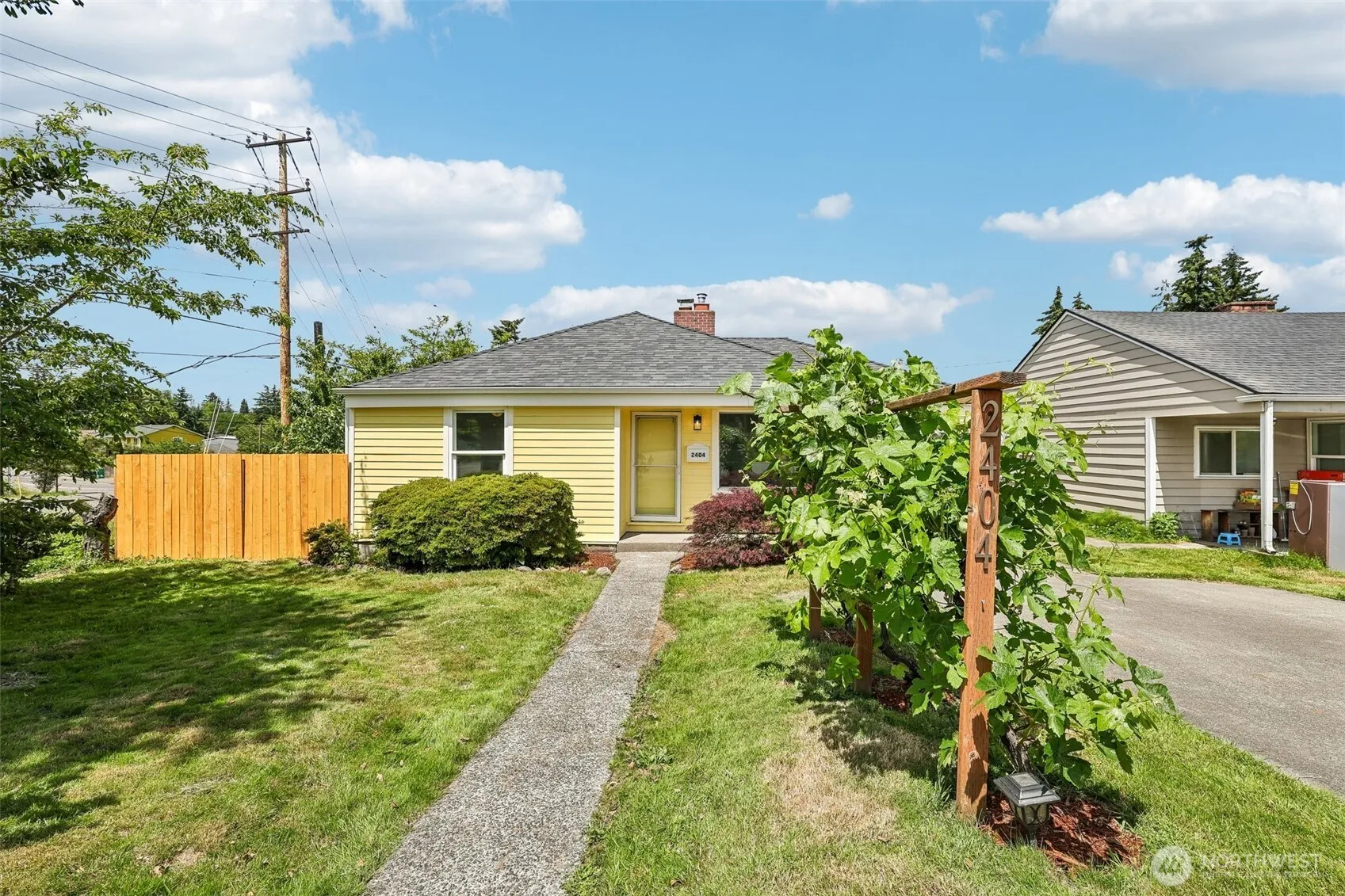 Property photo for 2404 S 121st Street, Seattle photo 5