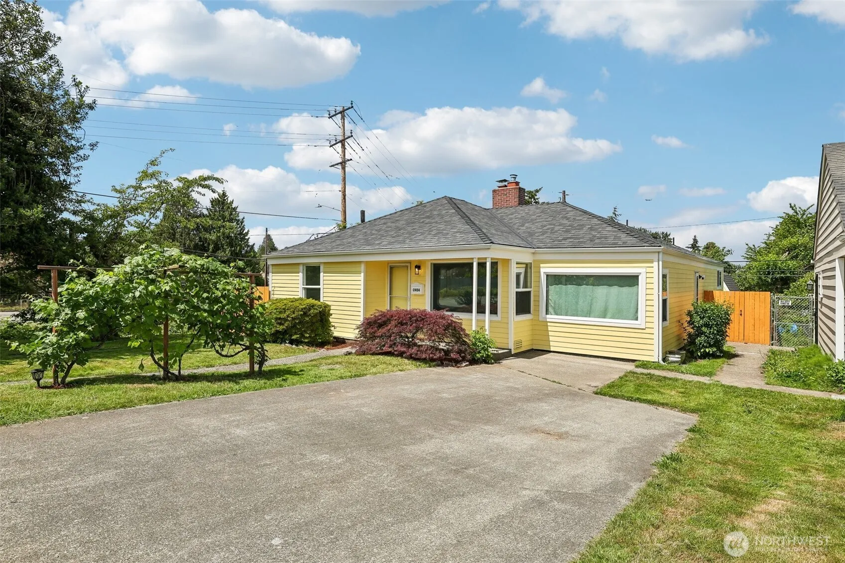 Property photo for 2404 S 121st Street, Seattle photo 3