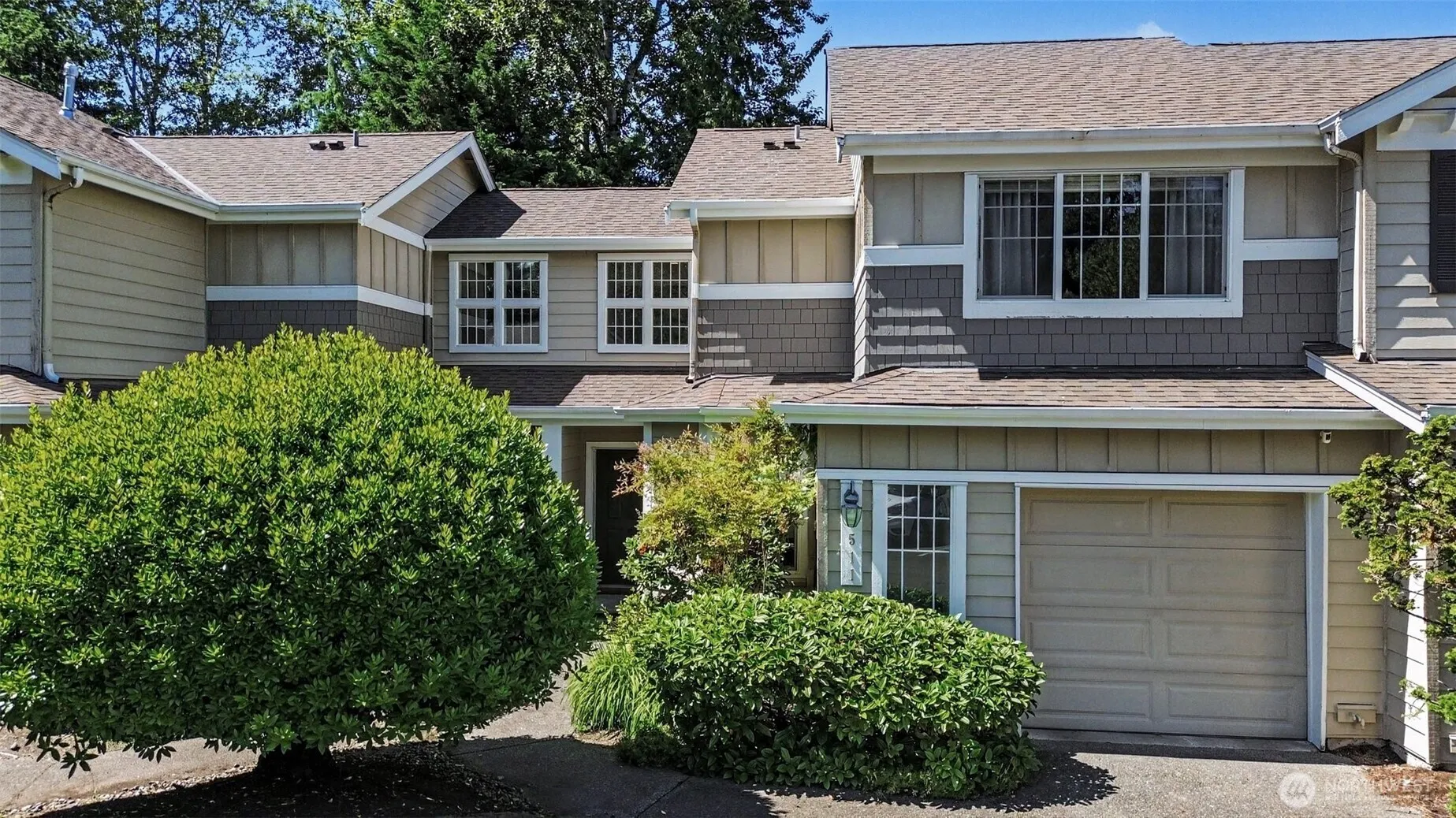 Property photo for 511 Elma Place Ne, Renton photo 2