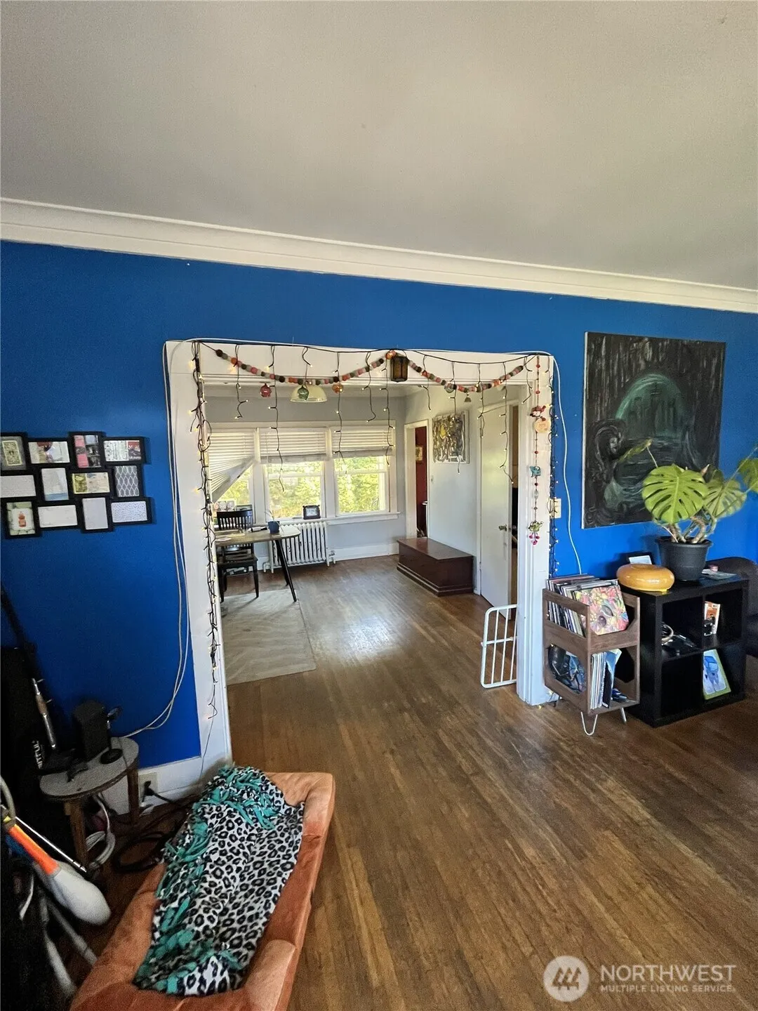 Property photo for 1010 Bellevue Court E, Seattle photo 5
