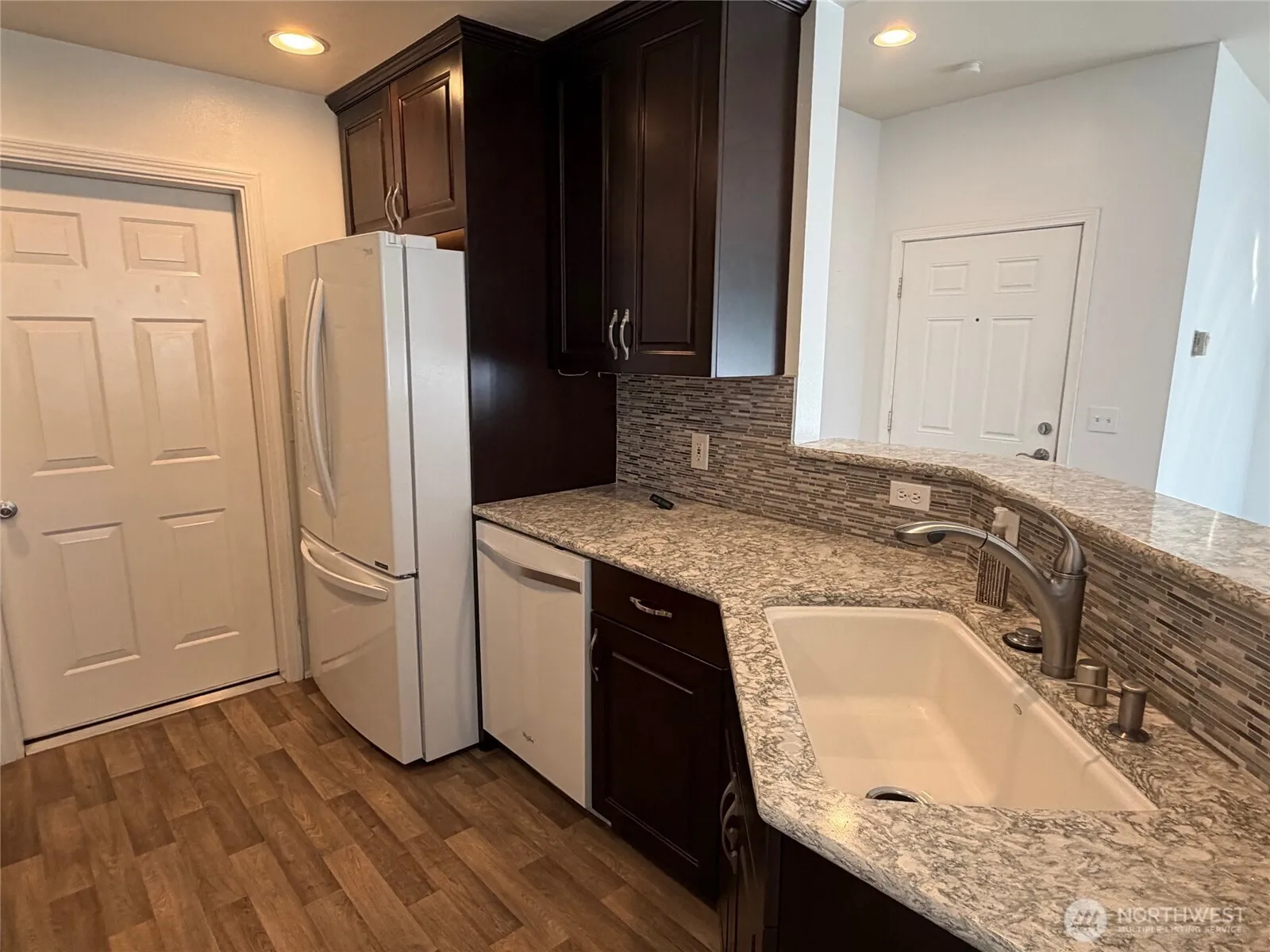 Property photo for 23512 55 Avenue S #16, Kent photo 4