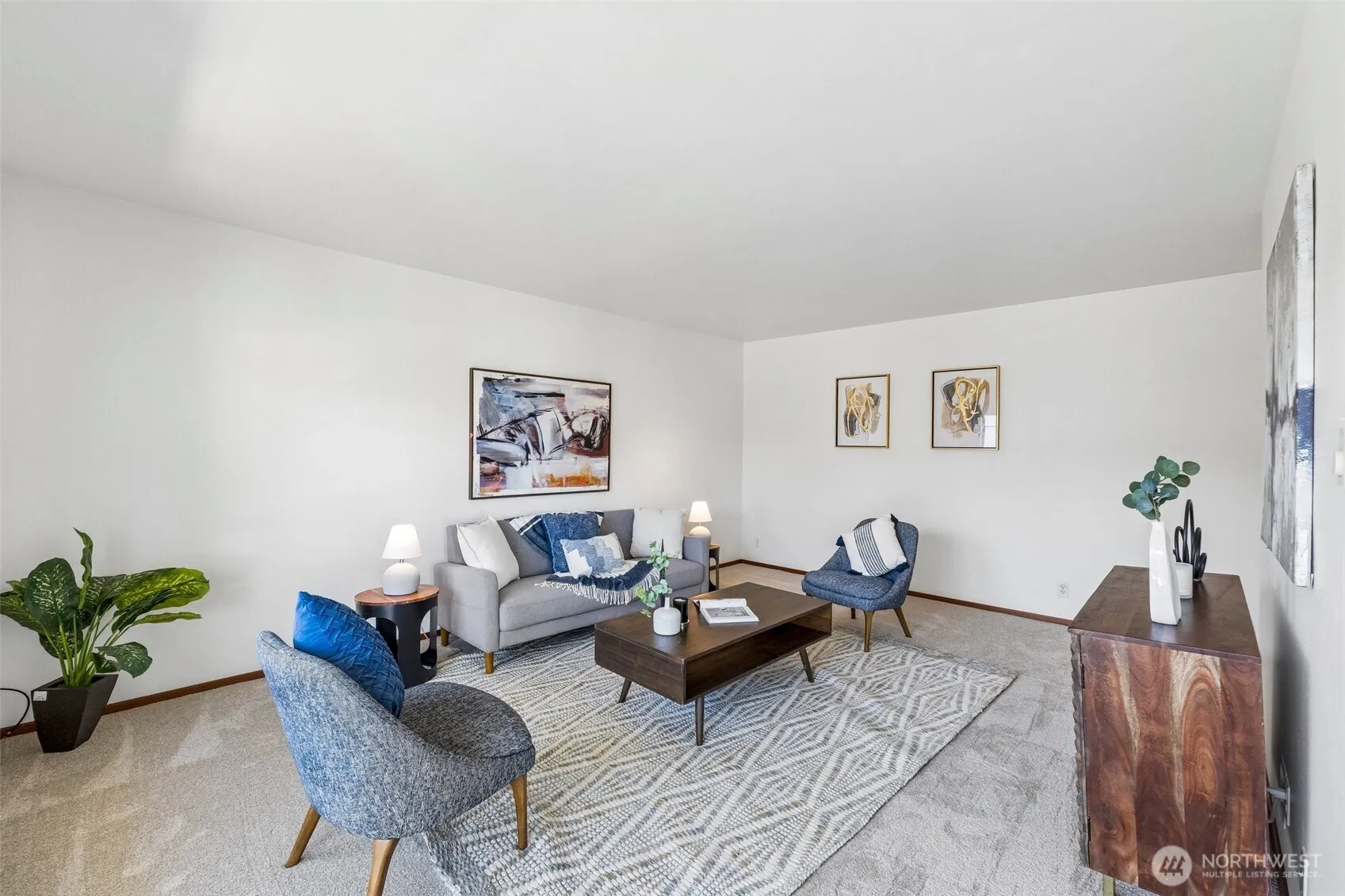 Property photo for 6421 Lake Washington Boulevard Ne #301, Kirkland photo 5