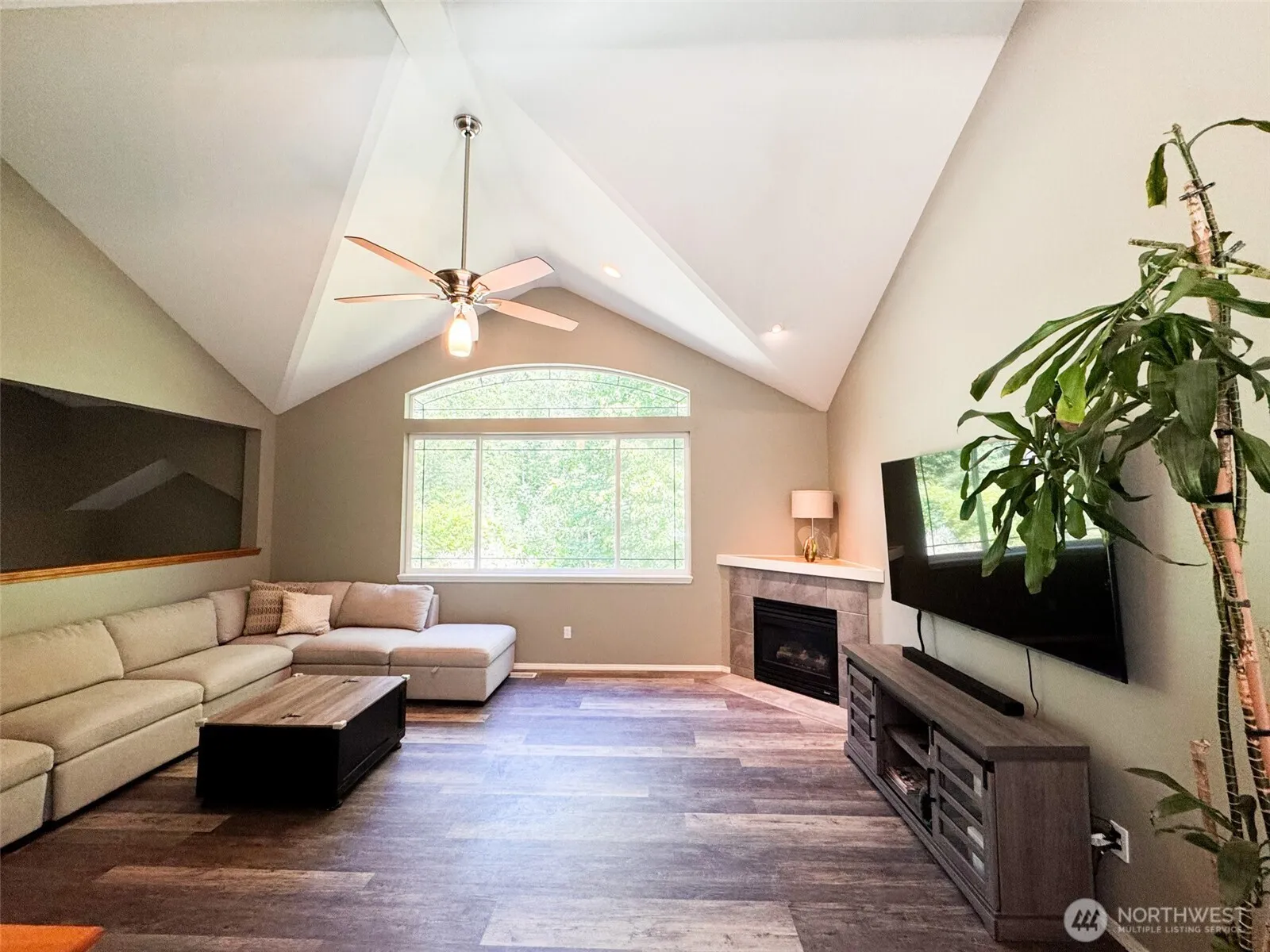 Property photo for 6337 Se Heather Lane, Port Orchard photo 5