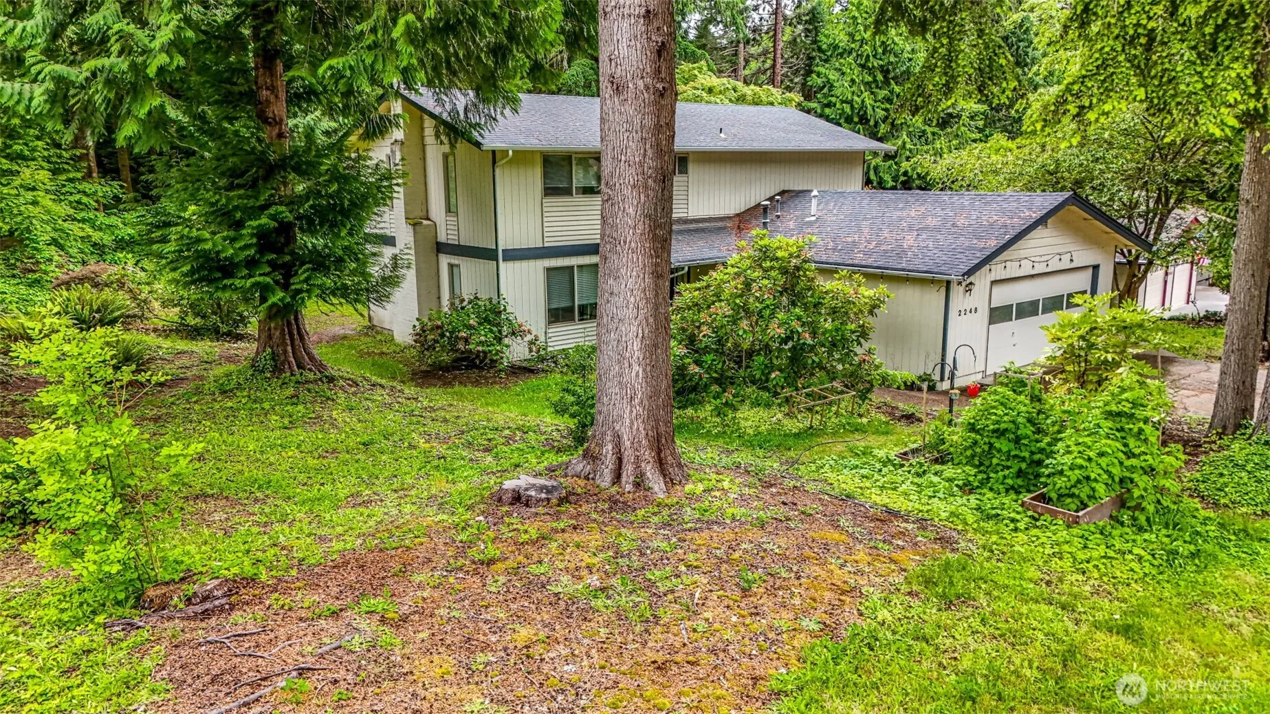 Property photo for 2248 Lakemoor Drive Sw, Olympia