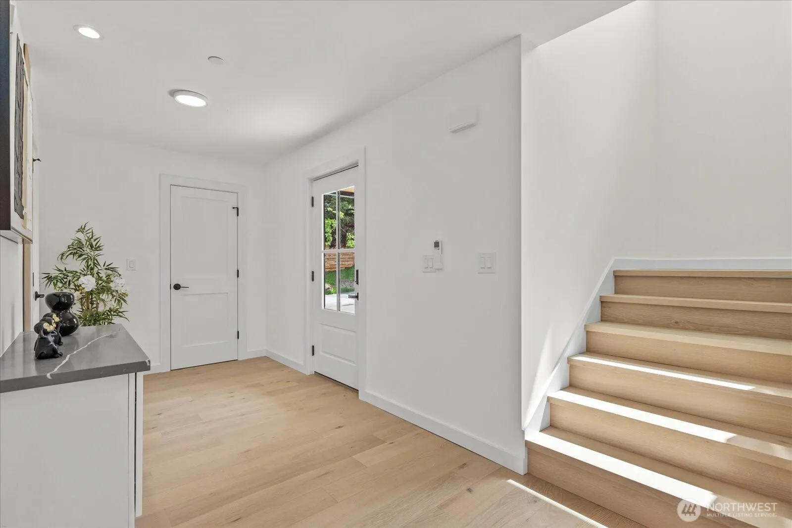 Property photo for 230 Sw 183rd Street, Normandy Park photo 3
