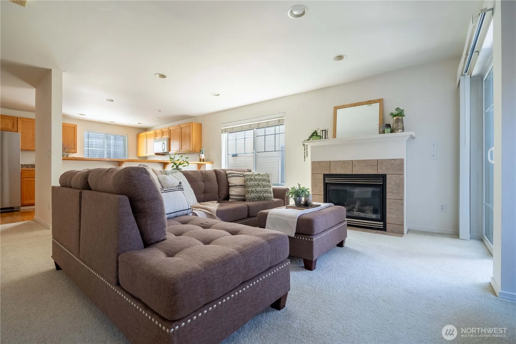 Property photo for 8520 Midvale Avenue N #a, Seattle photo 3