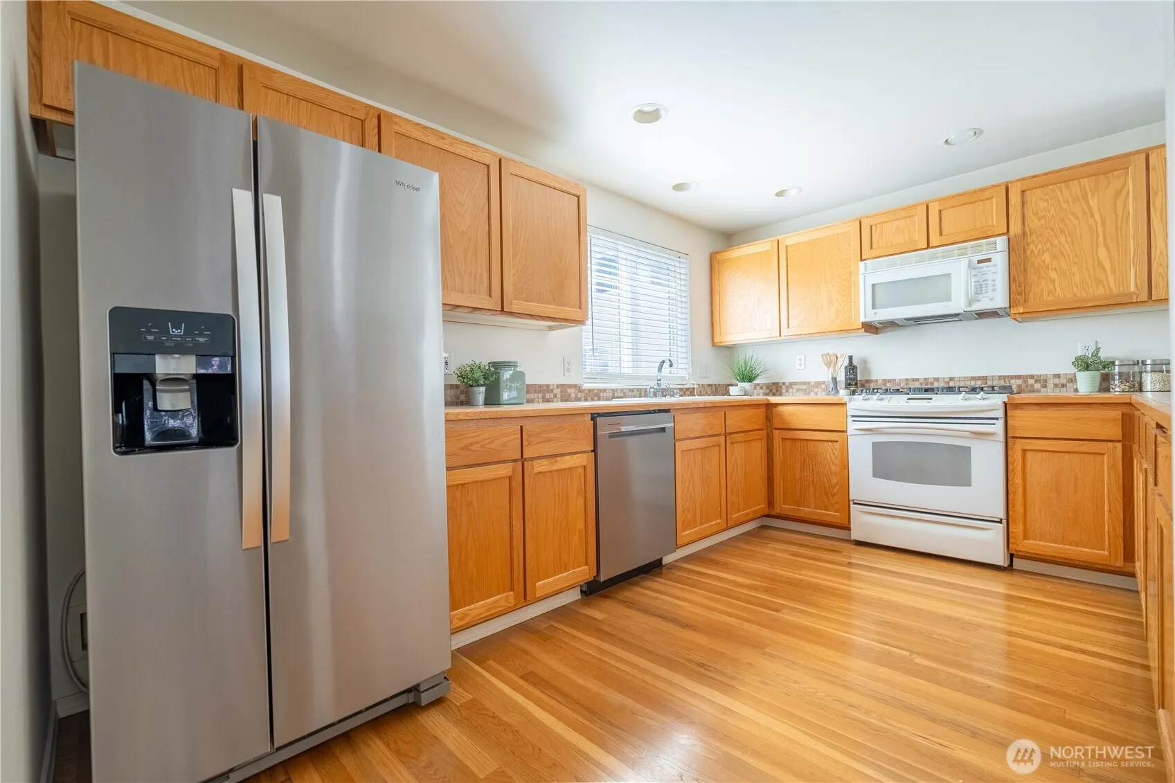 Property photo for 8520 Midvale Avenue N #a, Seattle photo 5