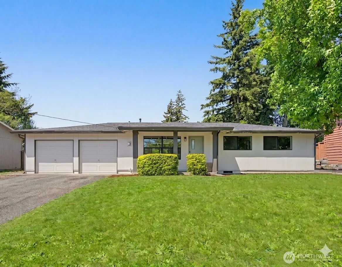 Property photo for 10646 Se 236th Street, Kent