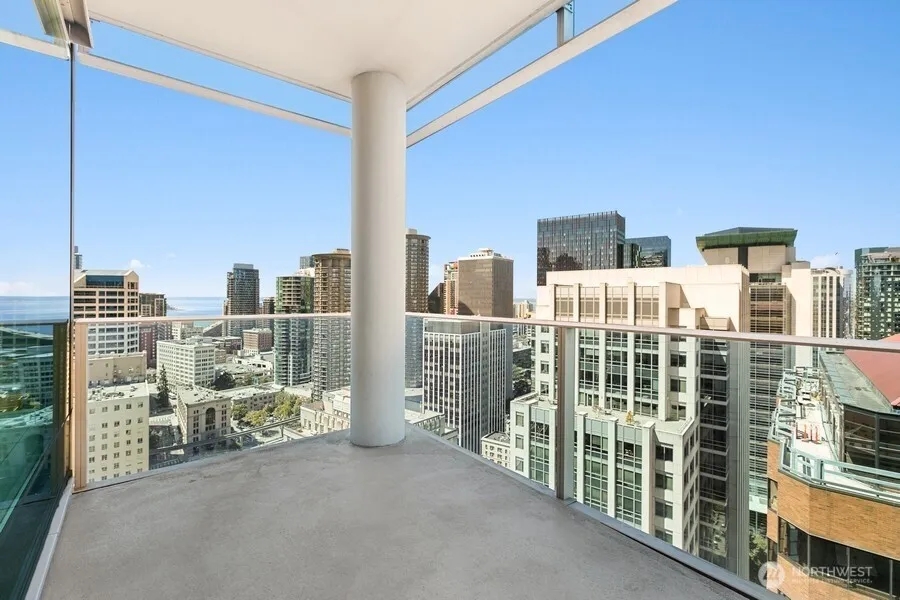Property photo for 737 Olive Way #2600, Seattle photo 5