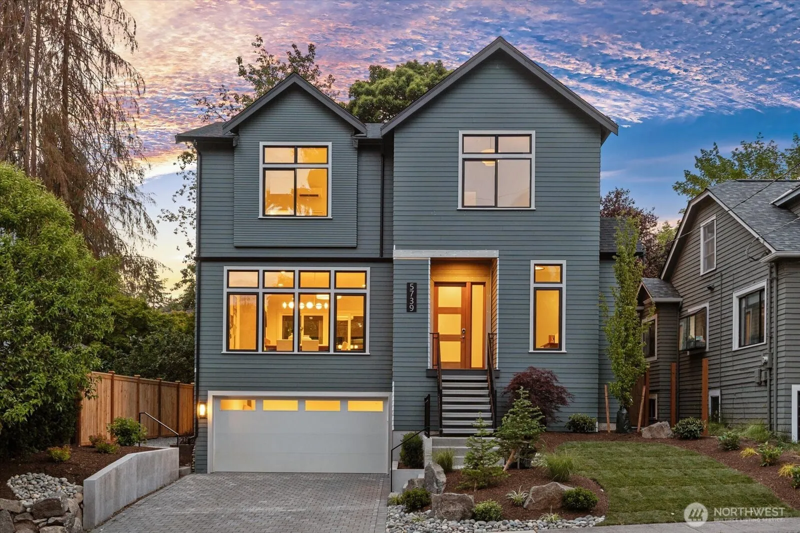 Property photo for 5739 25th Avenue Ne, Seattle
