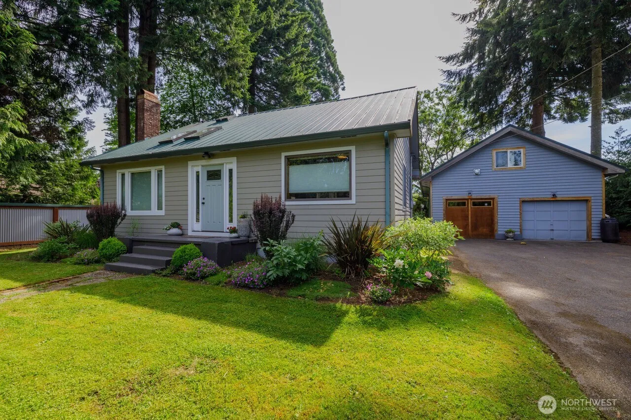 Property photo for 902 Frederick Street Se, Olympia