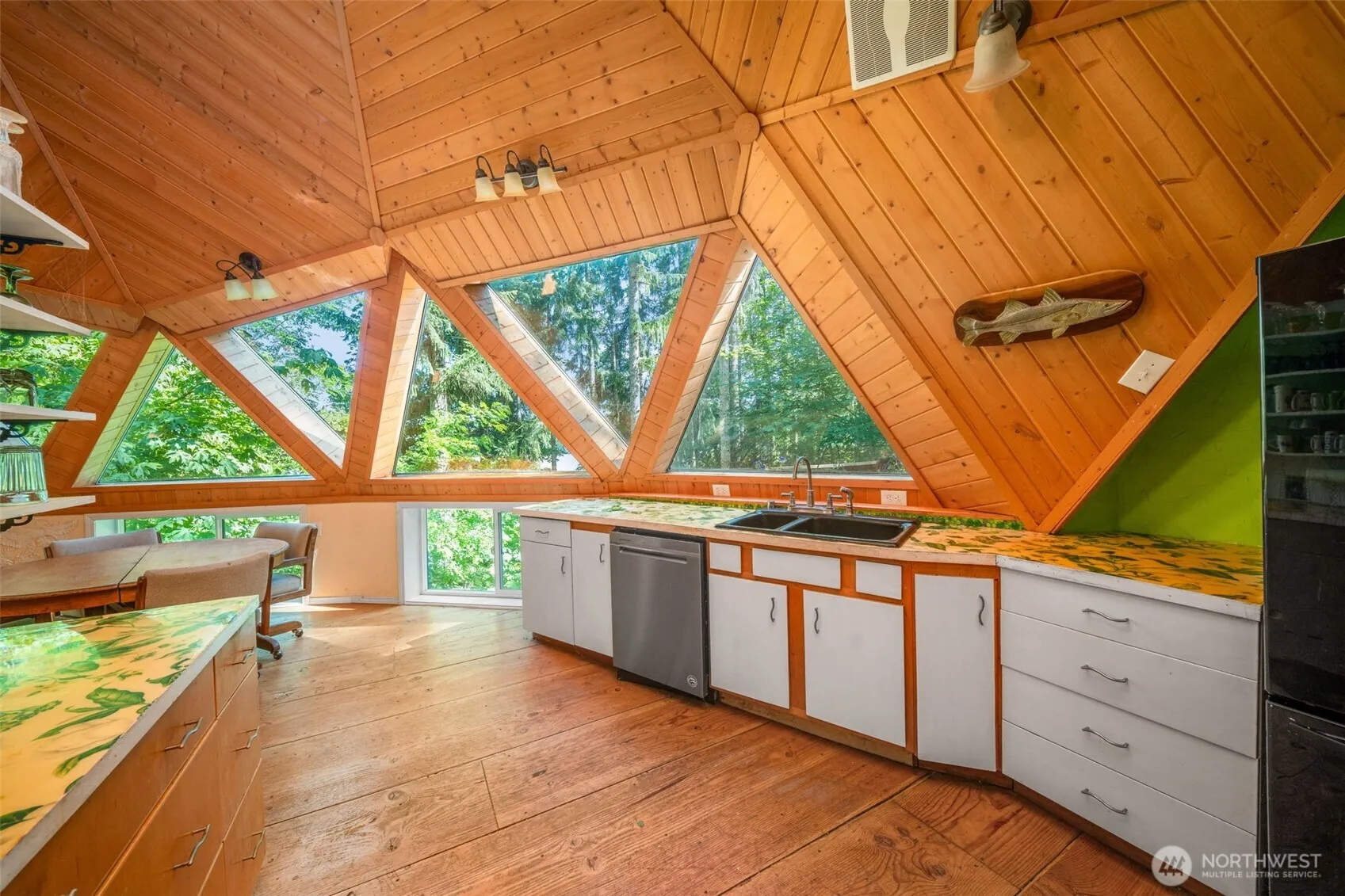 Property photo for 12 Se Oyster Beach Road, Shelton photo 5