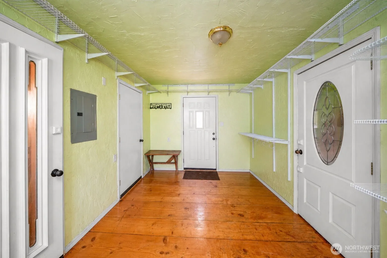 Property photo for 12 Se Oyster Beach Road, Shelton photo 3