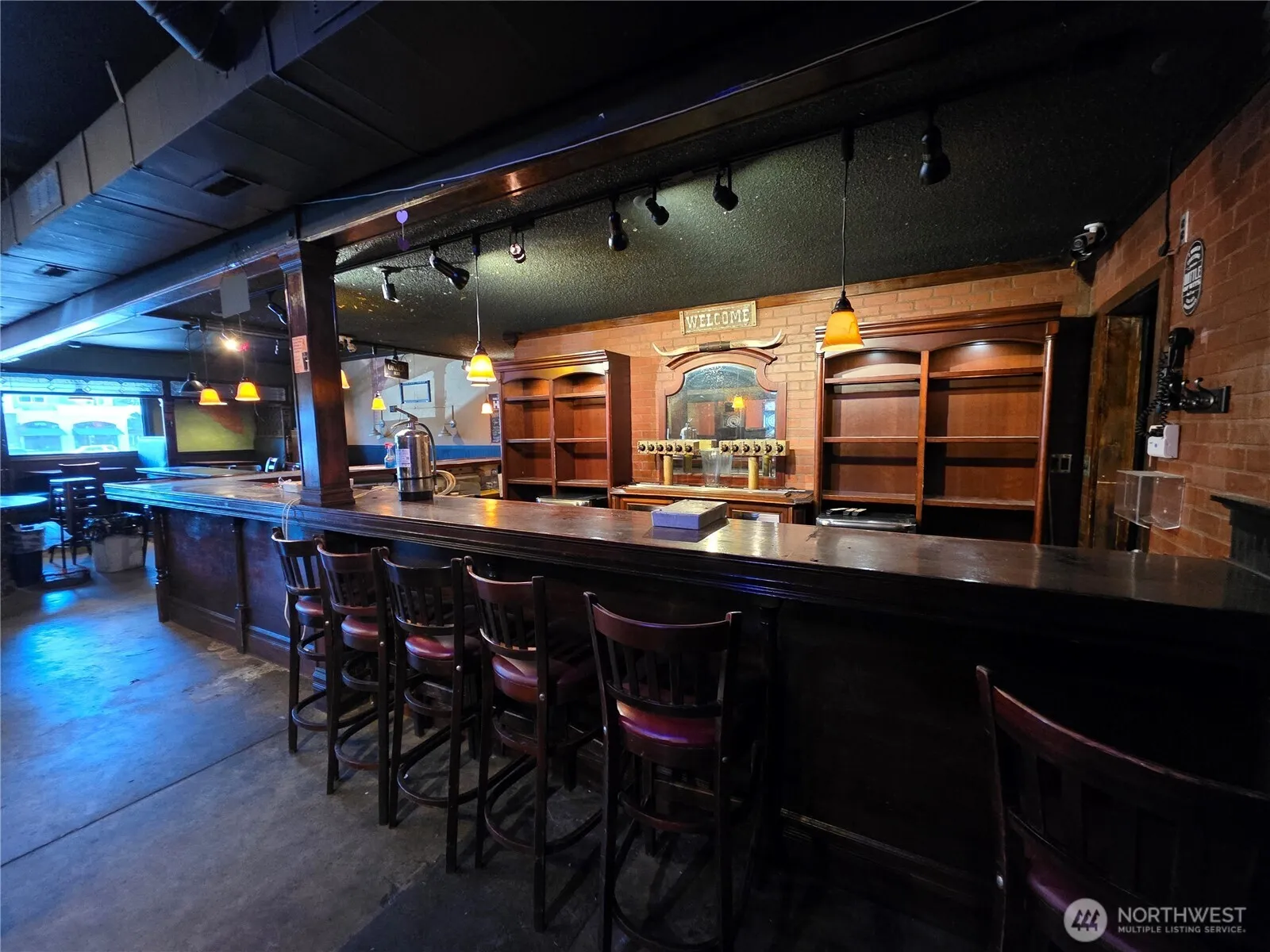 Property photo for 11848 98 Avenue Ne, Kirkland