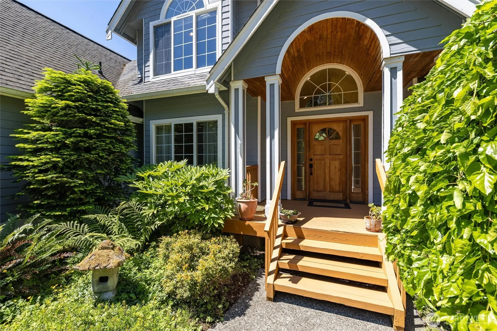 Property photo for 130 46th Street, Bellingham photo 2