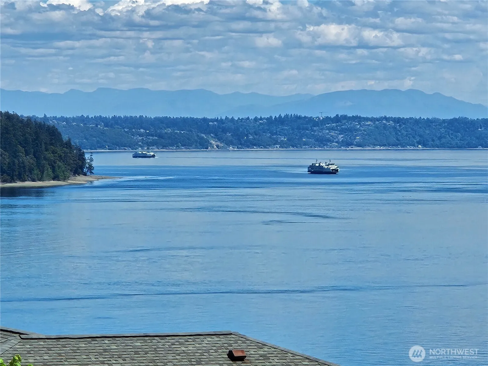 Property photo for 8102 E Perelli Lane, Port Orchard photo 4