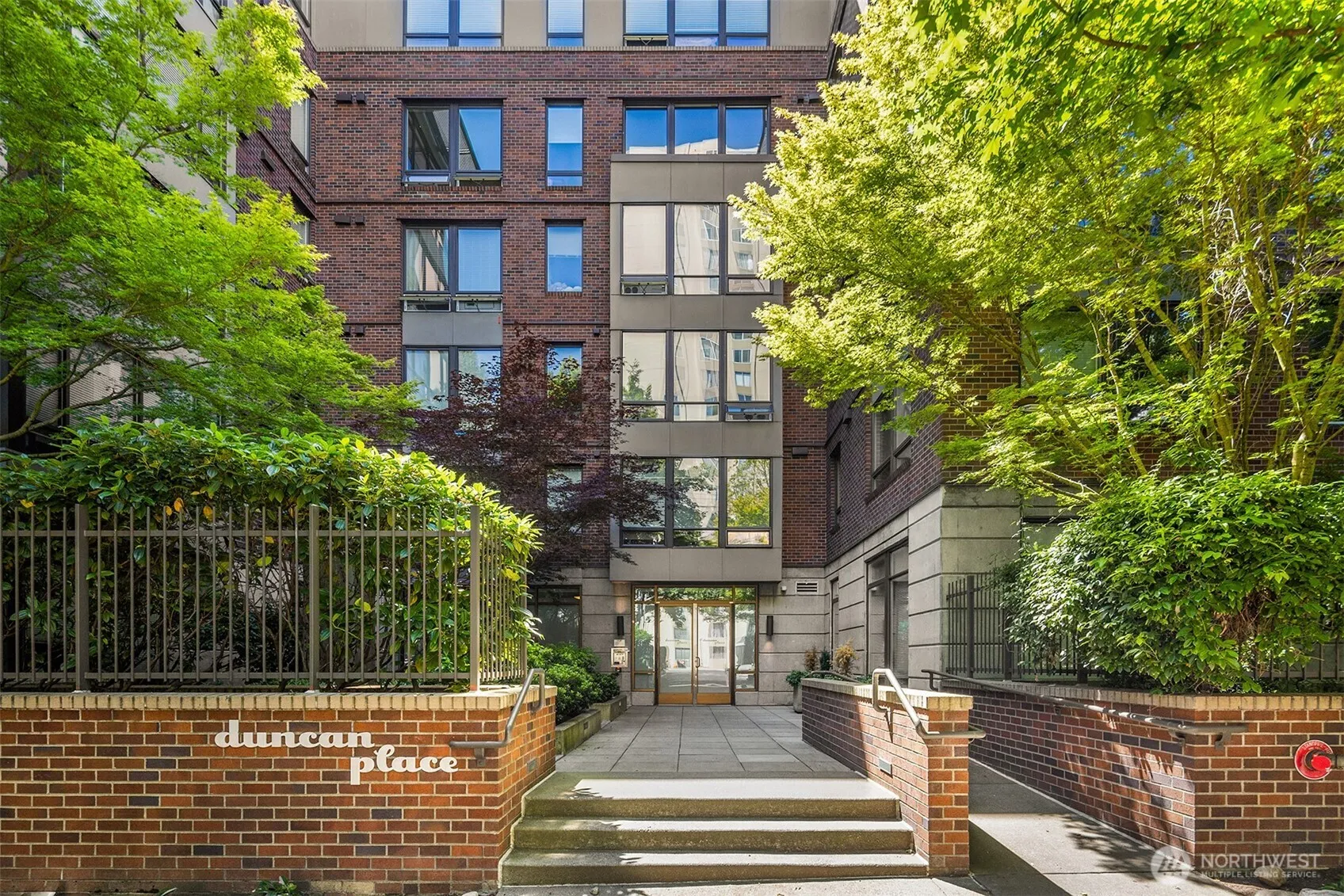 Property photo for 4547 8th Avenue Ne #410, Seattle