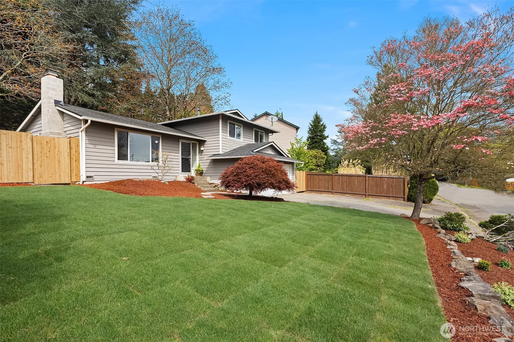 Property photo for 14011 98th Avenue Ne, Kirkland