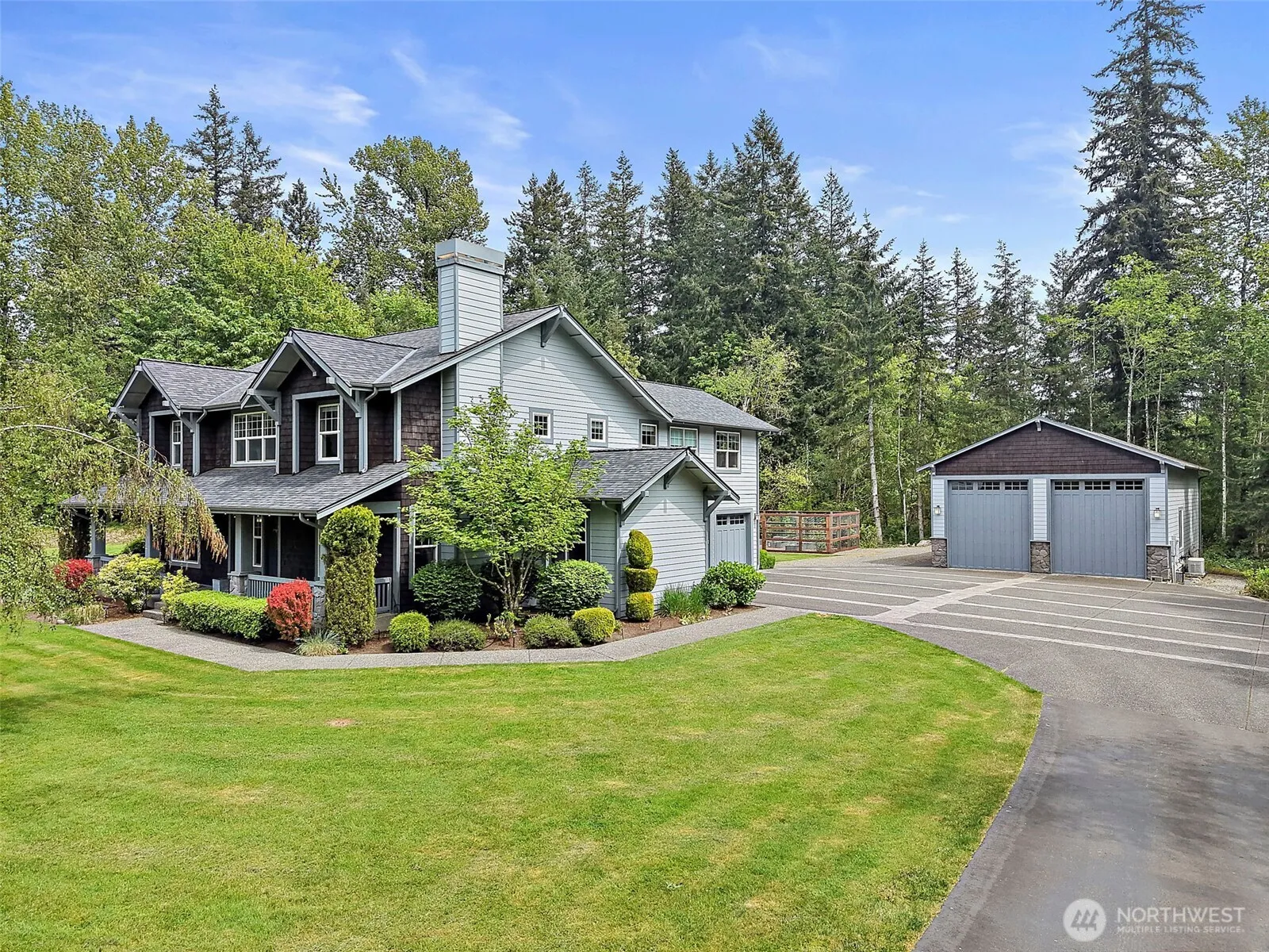 Property photo for 22420 270th Avenue Se, Maple Valley photo 2