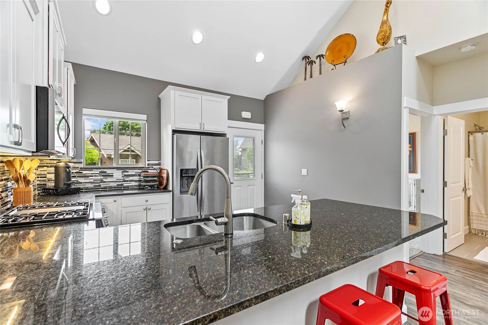 Property photo for 4749 Tidal Way #102, Blaine photo 5