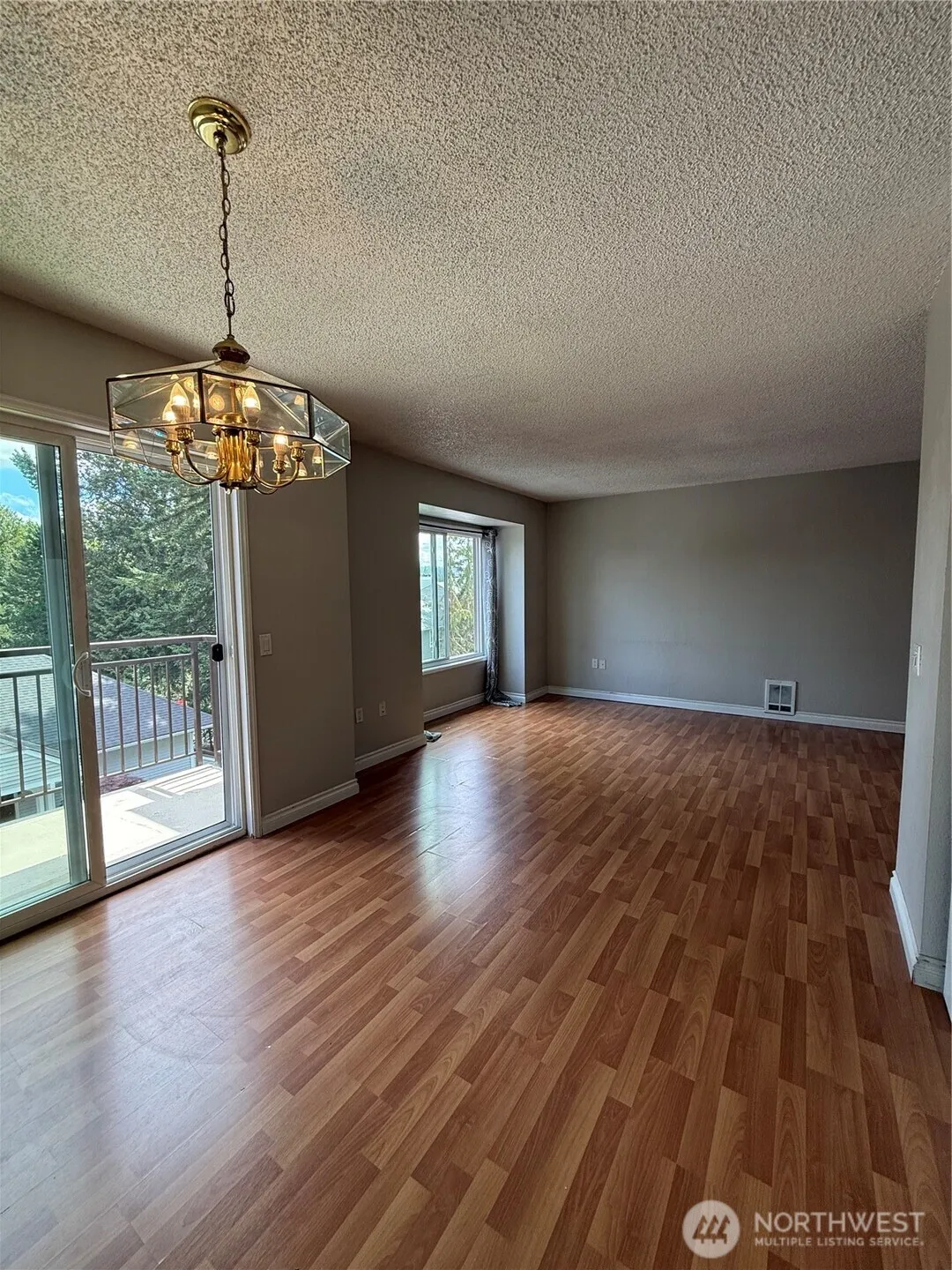 Property photo for 12717 171st Lane Ne #o, Woodinville photo 2