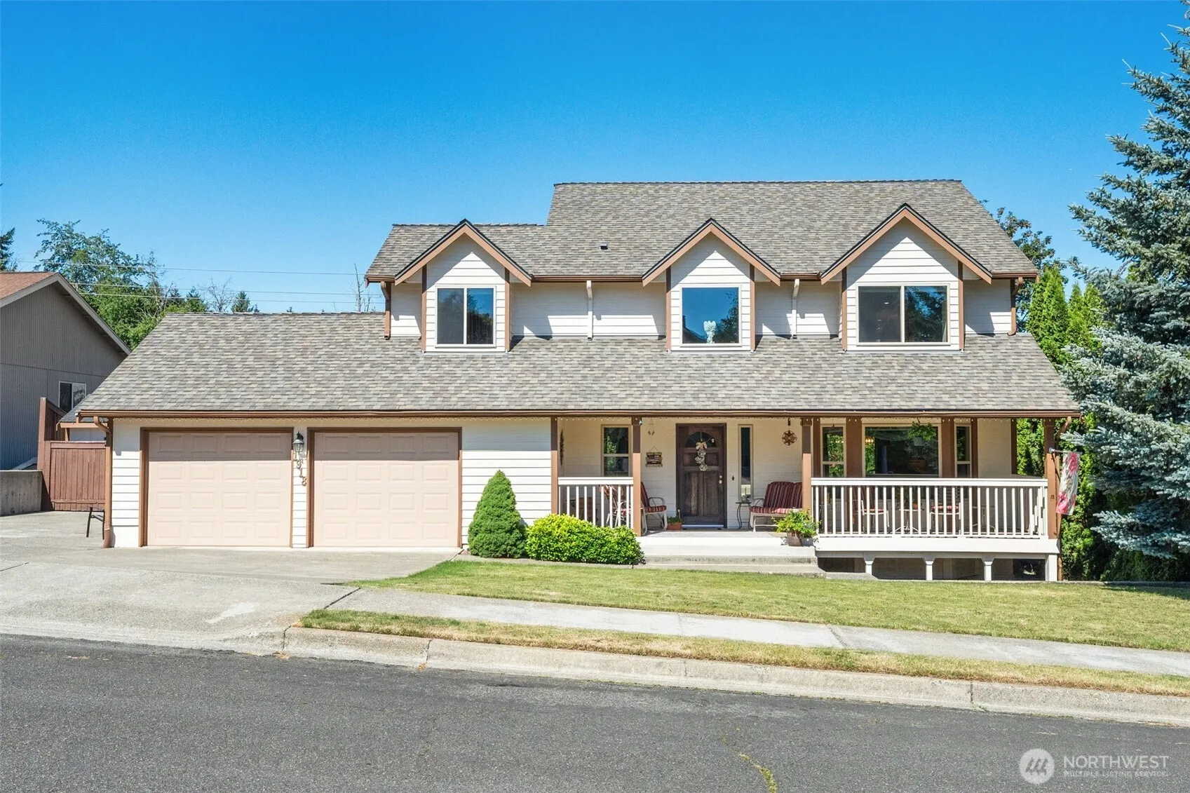 Property photo for 1918 8th Street Ct Sw, Puyallup photo 2