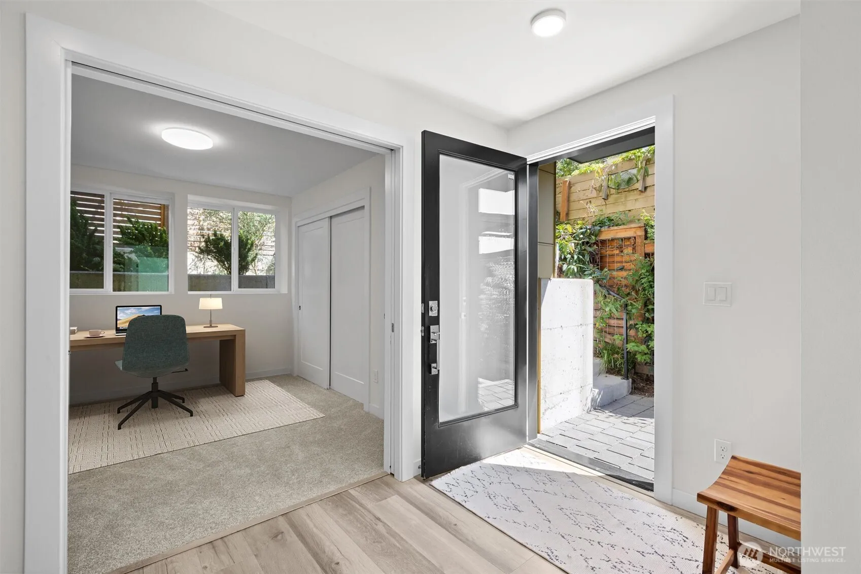 Property photo for 3011 30th Avenue W #a, Seattle photo 4