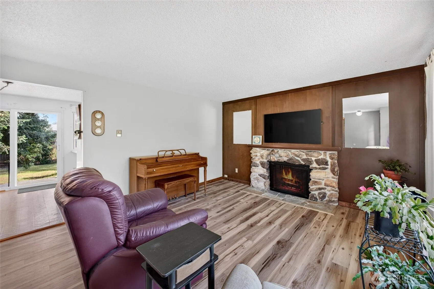 Property photo for 11513 108th Street Sw, Tacoma photo 4