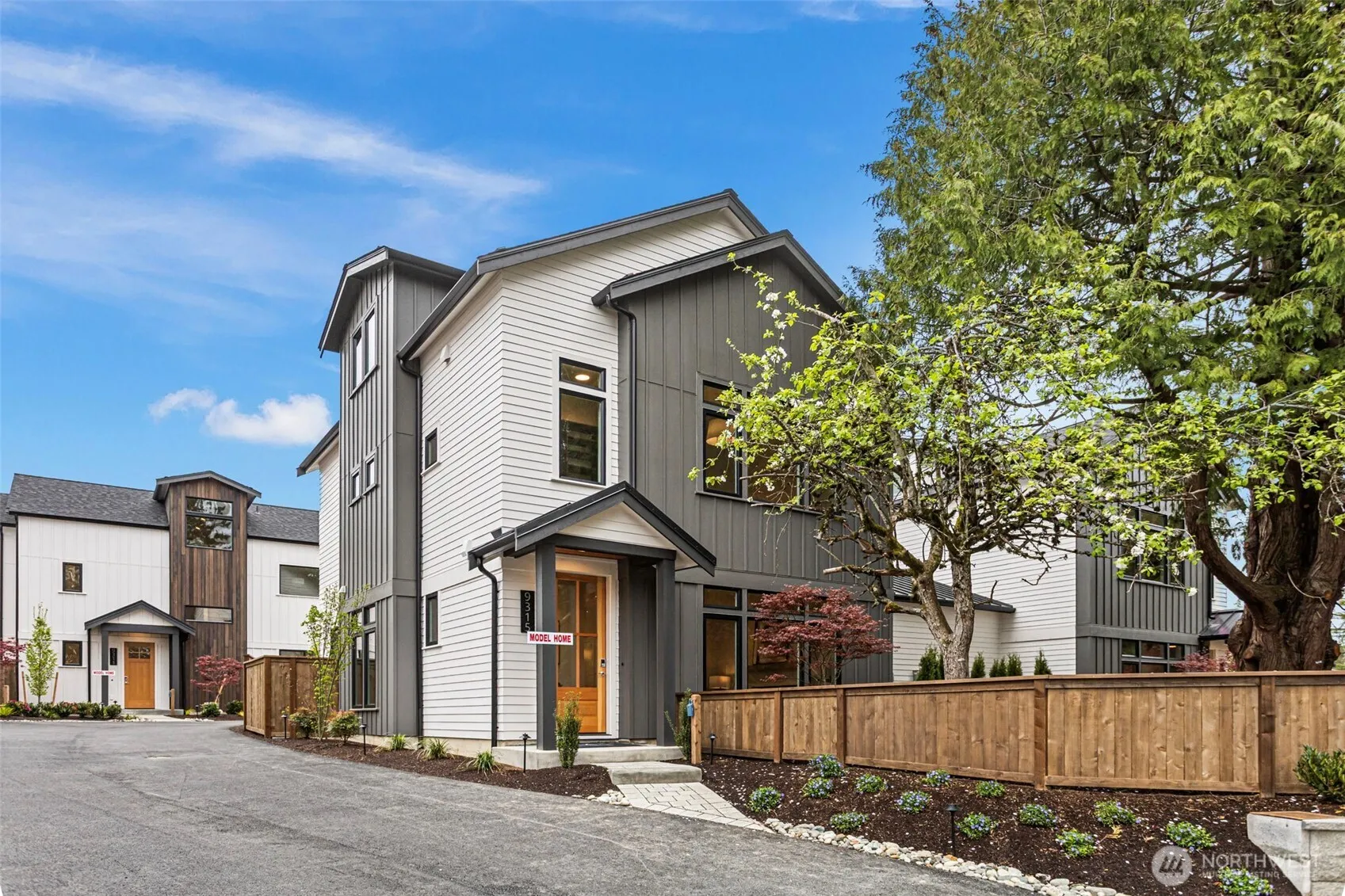 Property photo for 9315 132nd Avenue Ne, Kirkland