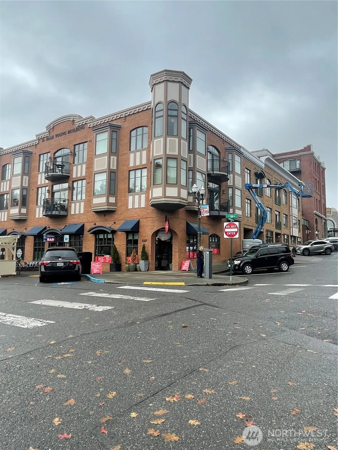Property photo for 1101 Mckenzie Avenue #206, Bellingham photo 2