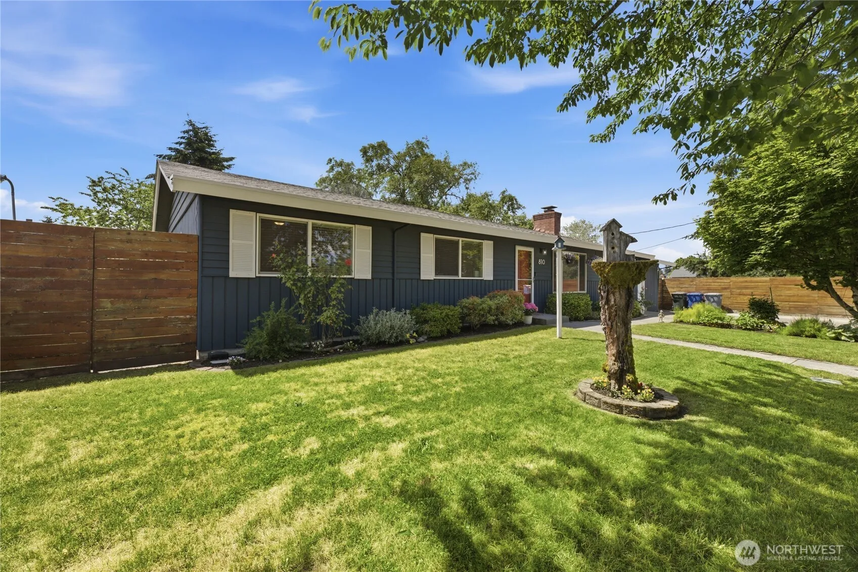 Property photo for 810 132nd Street S, Tacoma photo 4