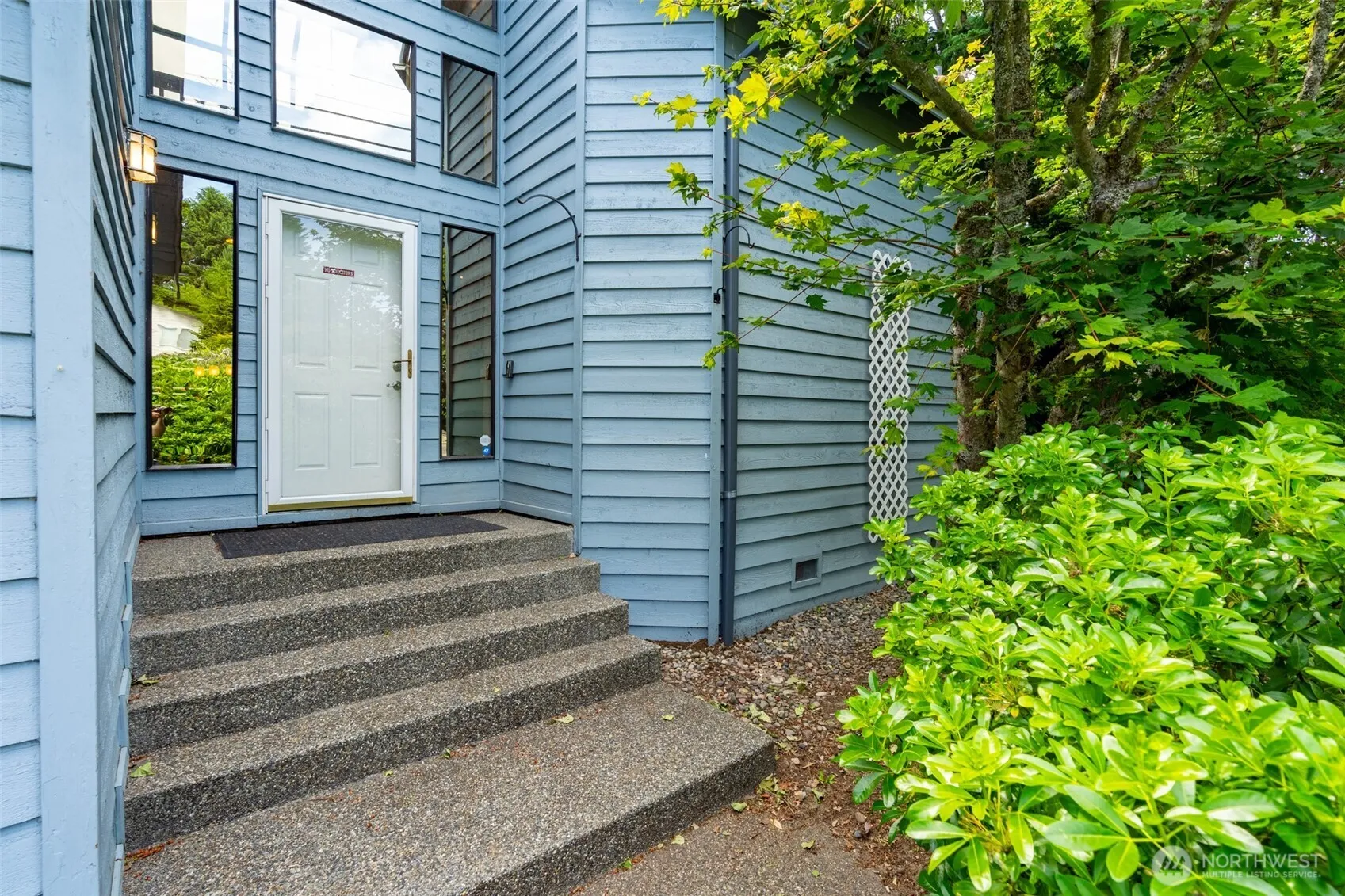 Property photo for 3920 Browns Point Boulevard, Tacoma photo 5