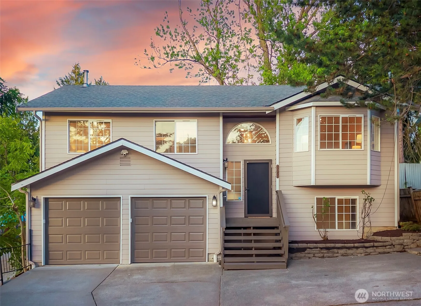 Property photo for 5050 35th Avenue S, Seattle