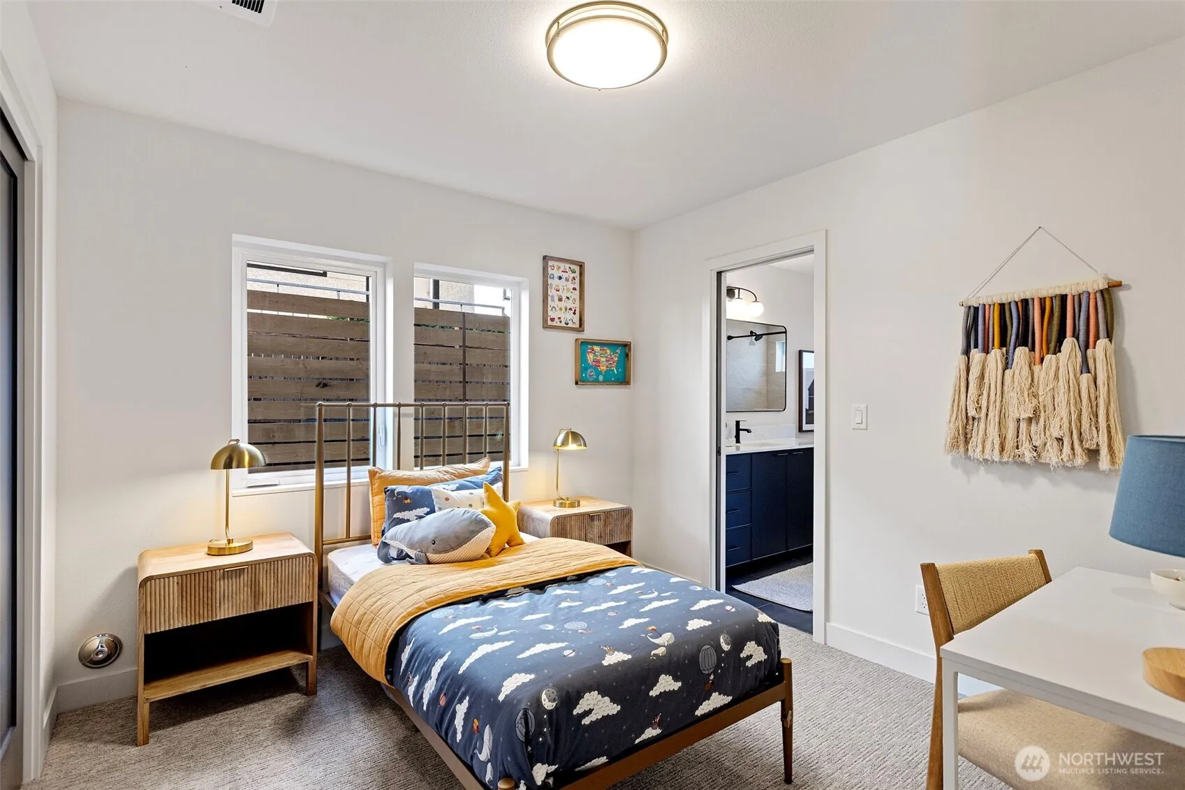 Property photo for 4430 Dayton Avenue N, Seattle photo 5