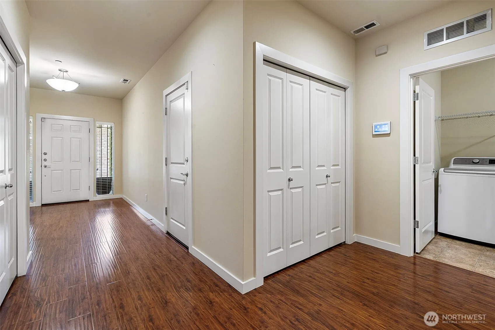 Property photo for 15372 Se 160th Place, Renton photo 4