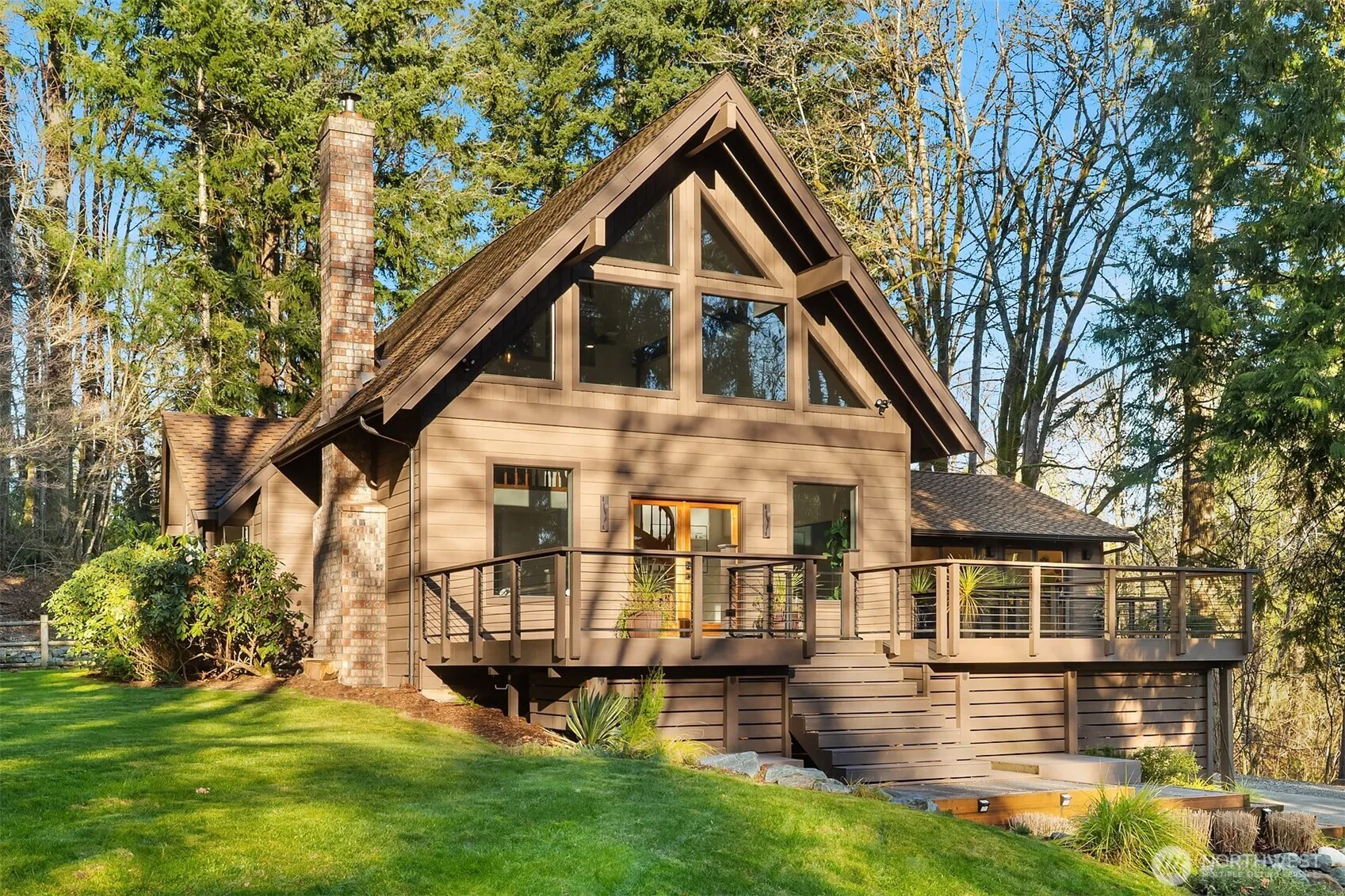 Property photo for 25112 Se 17th Street, Sammamish photo 2