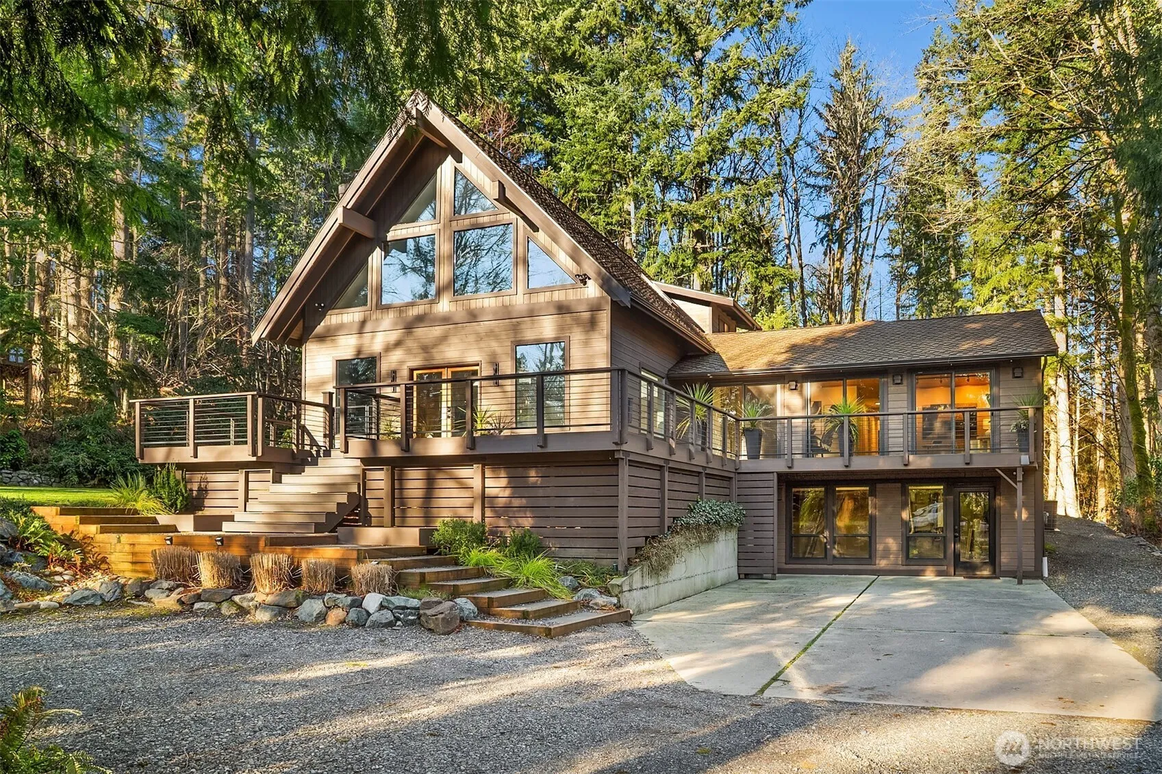 Property photo for 25112 Se 17th Street, Sammamish photo 3