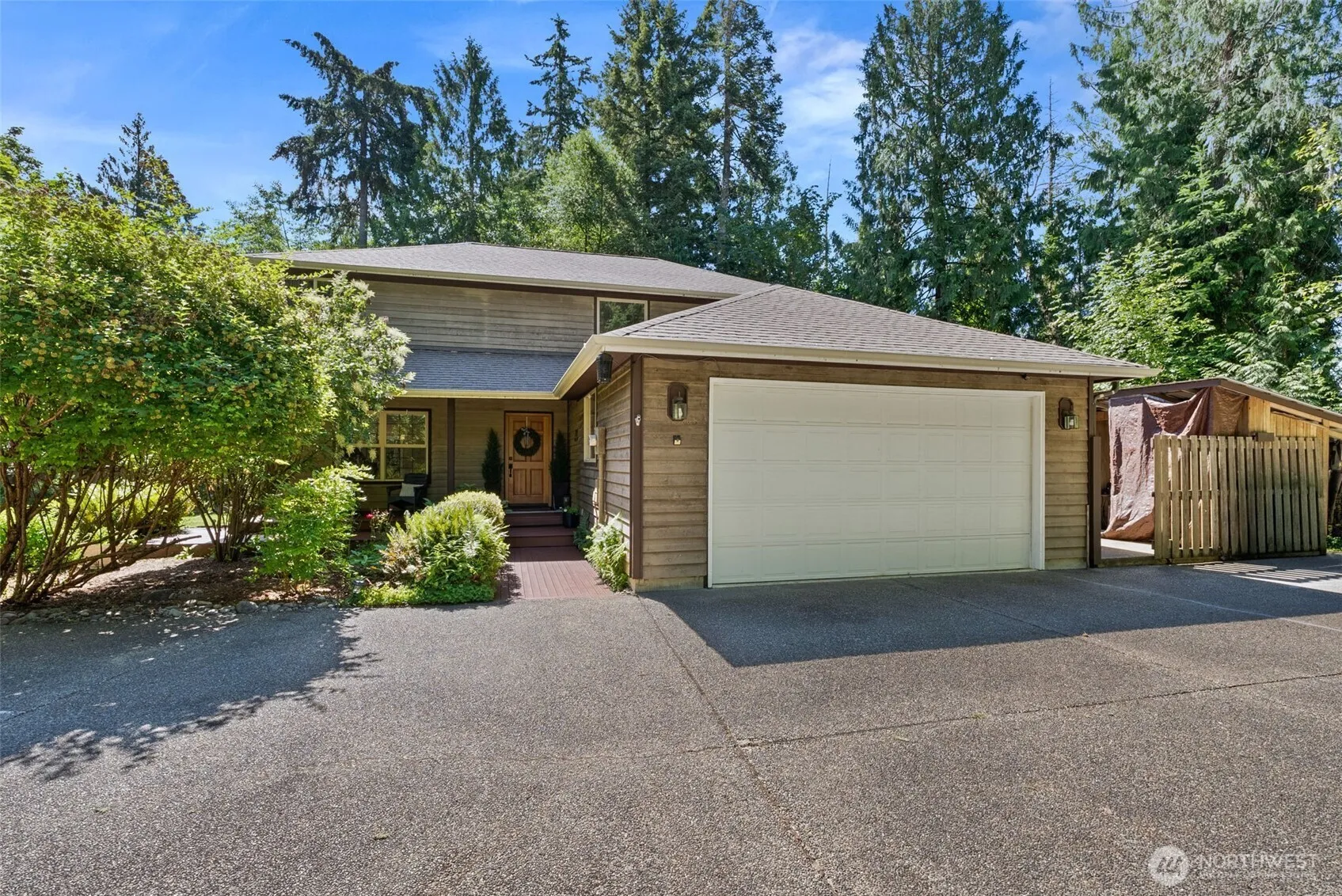 Property photo for 3627 Snug Harbor Road Ne, Olympia