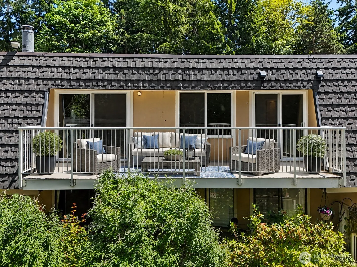 Property photo for 9905 Ne 124 Street #704, Kirkland